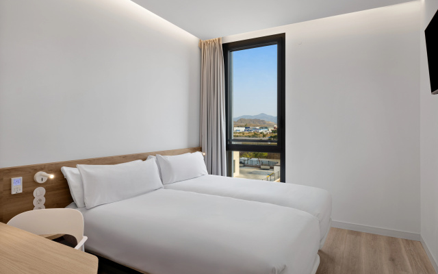 B&B Hotel Alicante Aeropuerto
