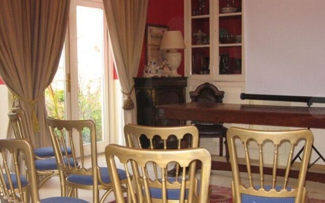 The Mustard Seed at Echo Lodge