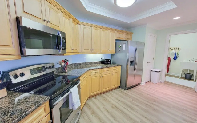 1104 Margate 3 Bedroom Condo