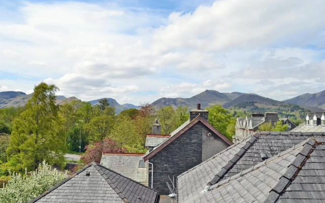 5 Balmoral House