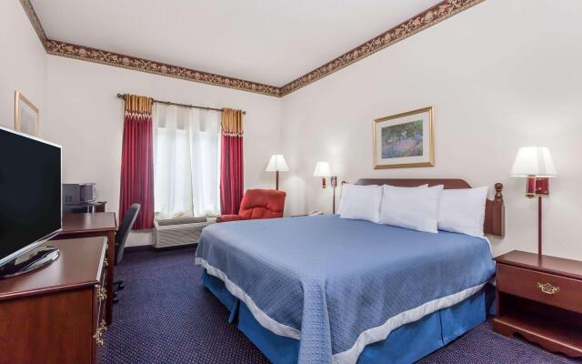 Jesup Inn & Suites