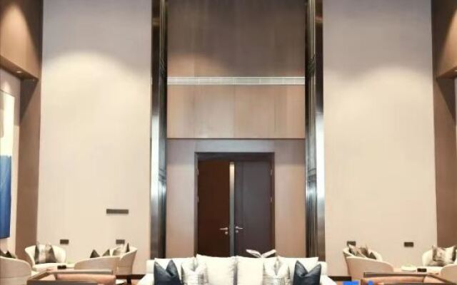 LE JU Executive Apartment (Zhengzhou Huayuan Road Grand Emporium Leiting)