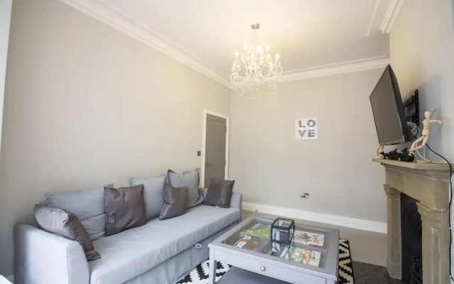 The York Retreat - 4BDR Family Home in the Heart of York