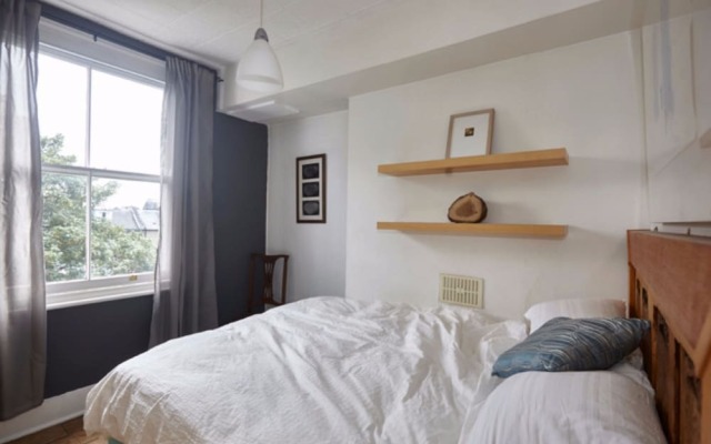 Stunning 3 Bed Home In Kentish Town