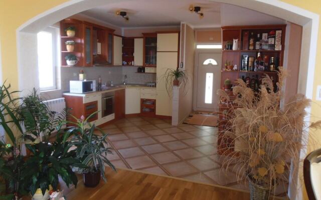 Amazing Home in Herceg Novi With Wifi and 3 Bedrooms