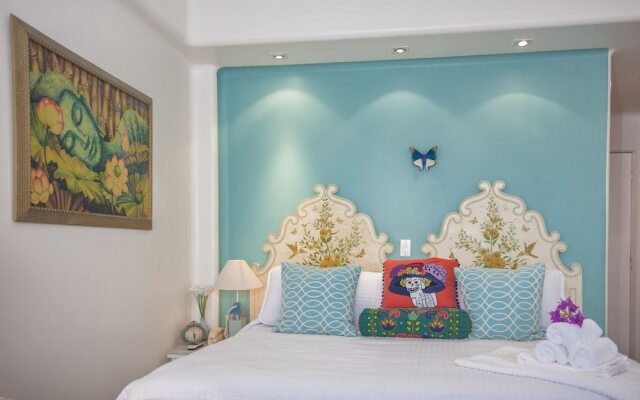 Beach Front Girasol Sur Apartments