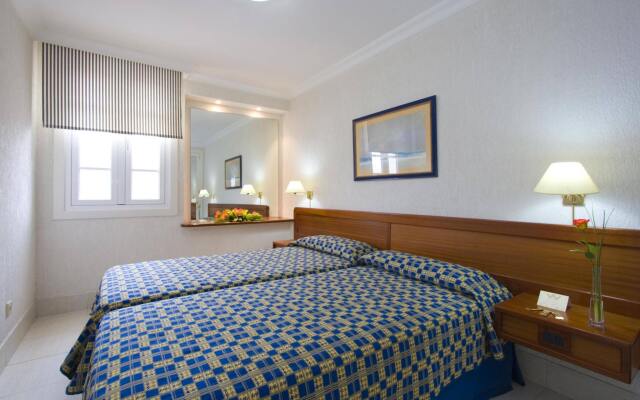 Plus Fariones Apartamentos