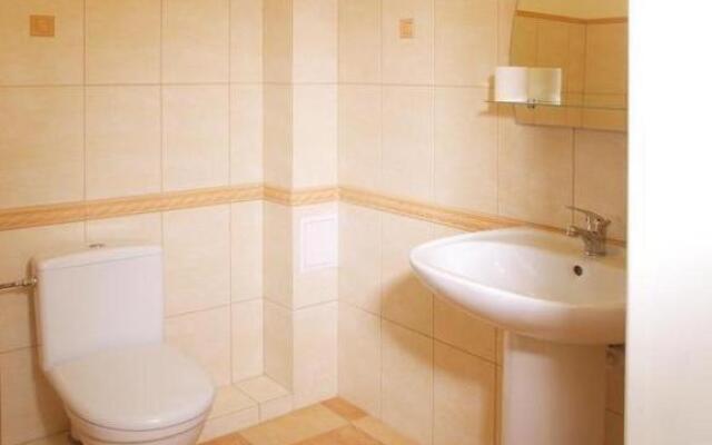 Mini-Hotel Under The Roof