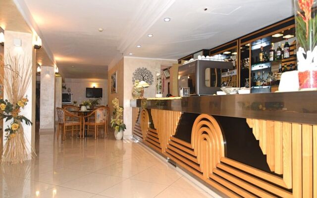 Hotel Karin
