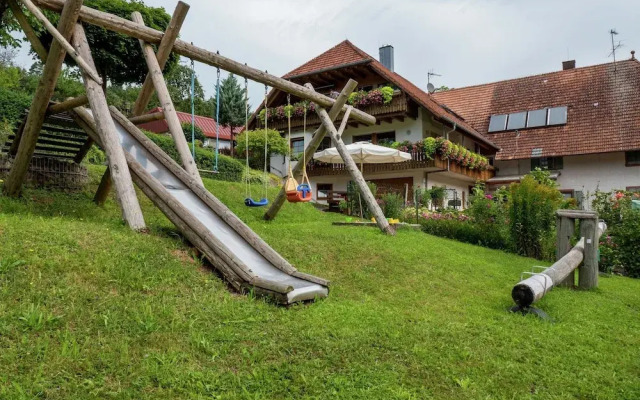 Apartment in Schuttertal With Balcony