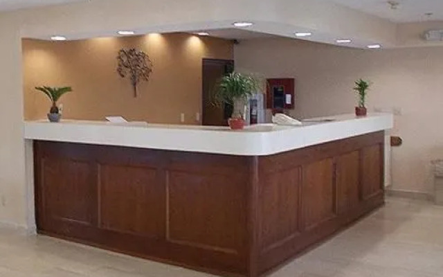 Baymont Inn and Suites