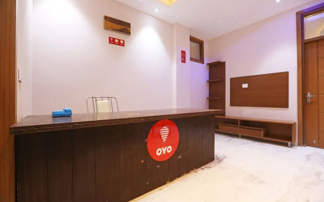 OYO 9385 Palm Tree Homes & Hotels