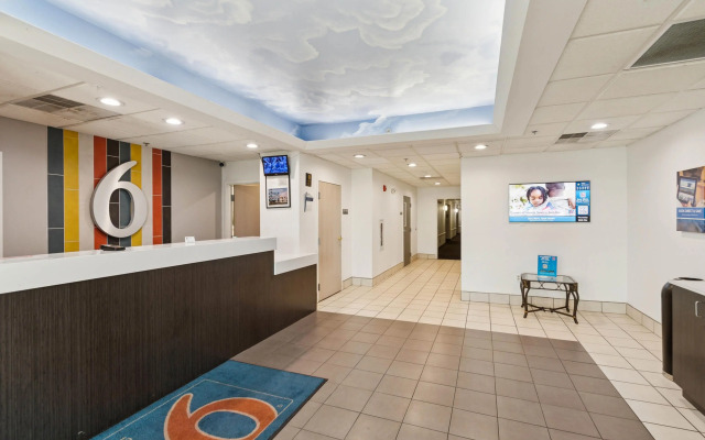 Motel 6 Milan, OH - Sandusky