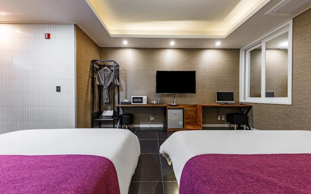 Eumseong Jabara Drive-in