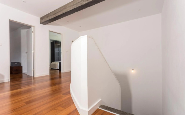 Casa das Camélias - Family Villa by the lagoon