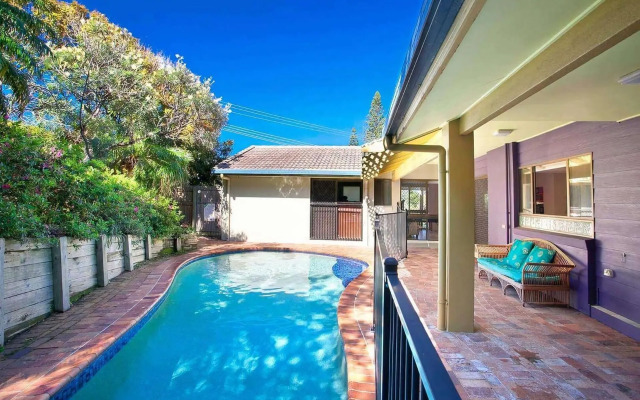 Stevens St Pet Friendly Original Sunshine Beach Beach House