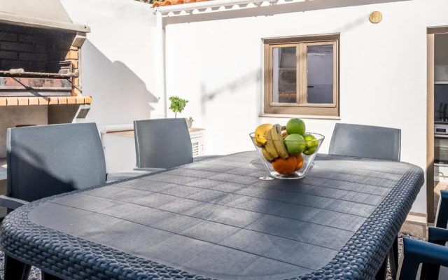 #073 Lovely GreenHouse Only 2min Beach, OldTown