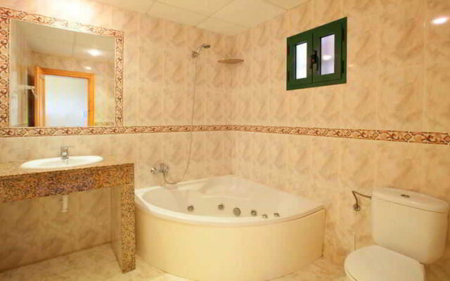 Apartamentos Checkin Cabo de Baños
