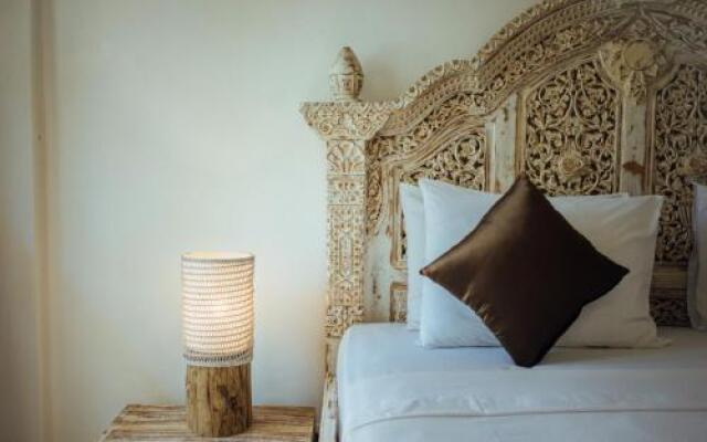 Compass Divers Hostel