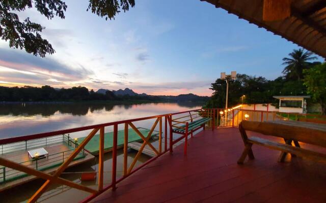 Golden Dragon Resort
