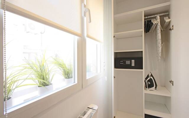 Principe Letras II by Madflats Collection