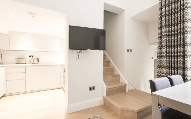 The Saint Stephen s Gardens Mansion VII