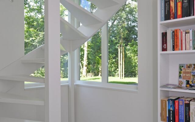 Cozy Holiday Home in Kamperland near Lake