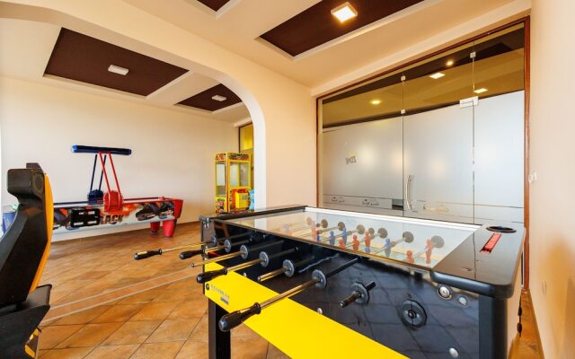 Green Wood Hotel & SPA