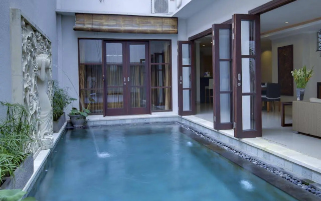 White Lotus Villas