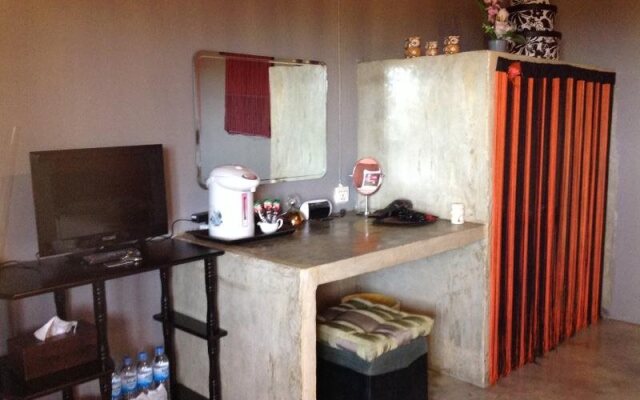 Baan Tung Krajeaw Highland Resort