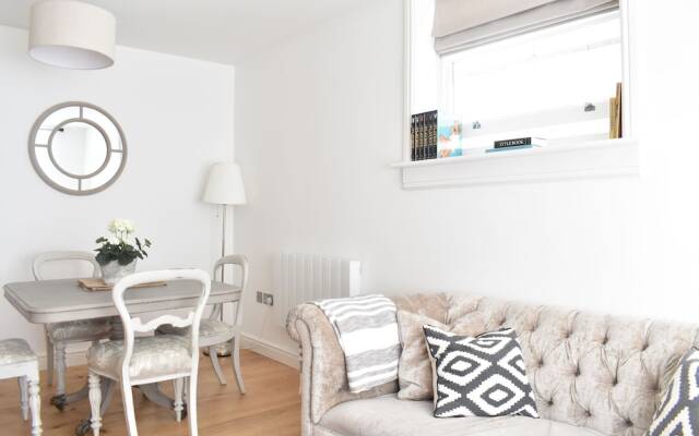 The Mews Central Brighton Townhouse