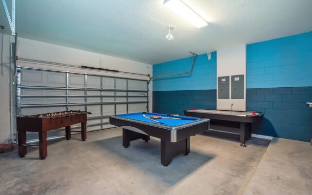 Solterra - 6116 Broad Oak Drive