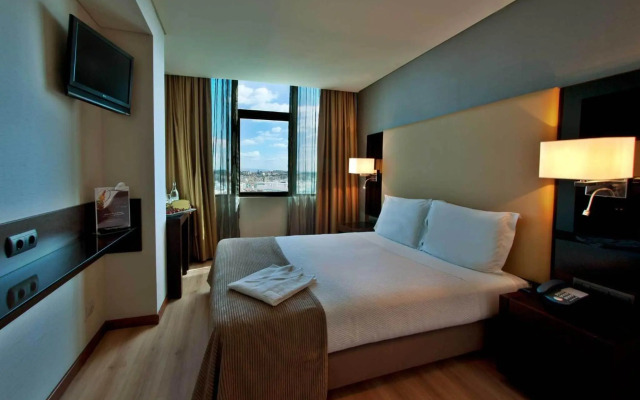 TURIM Alameda Hotel