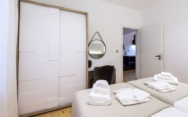 Aigli Seafront Loft-Bespoke Design Gem