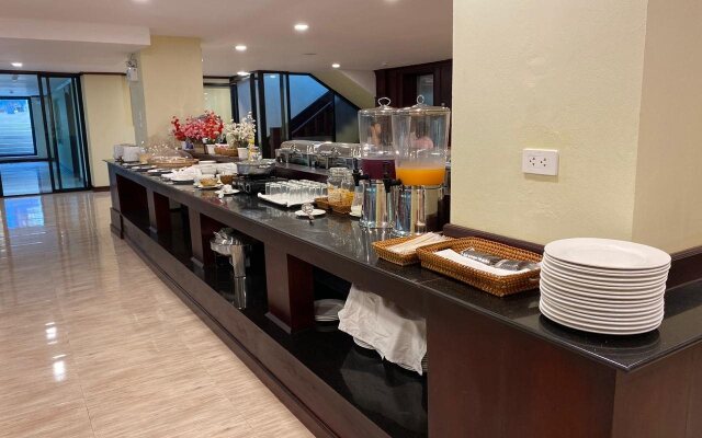 PM Hotel