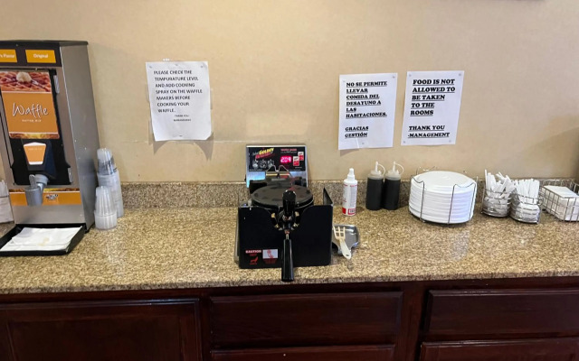 Americas Best Value Inn Pharr
