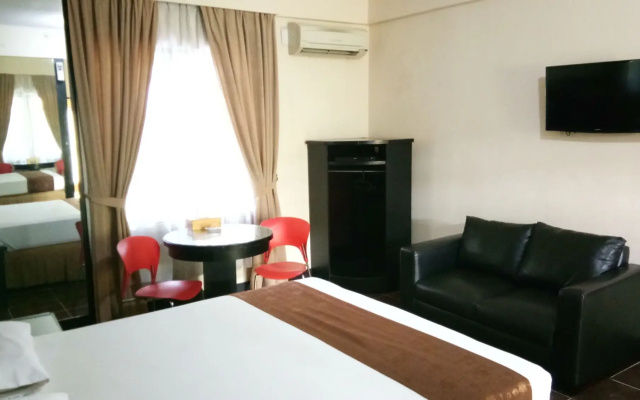 C'One Hotel Cempaka Putih – Guest Rooms – Jakarta