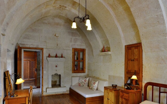 Esbelli Evi Cave Hotel