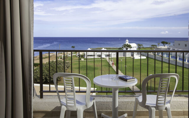 Penelope Beach Hotel Apts