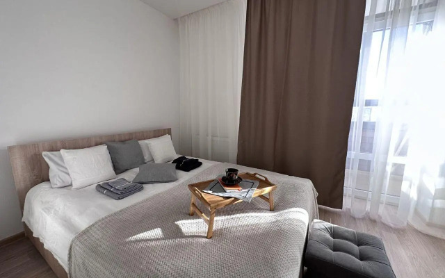 Апартаменты на улице Краснолесья 54