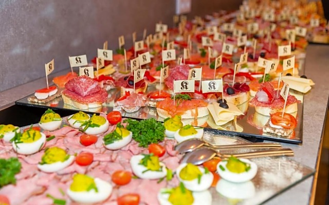 Restaurant Cafe Ladurner