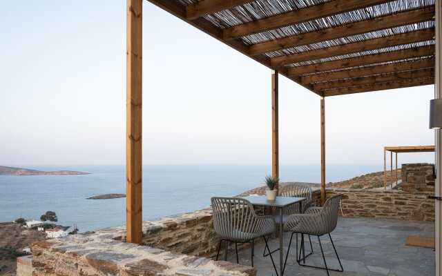 Kythea Suites Kythnos Hotel