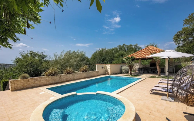 Villa Anna With Private Pool And Garden
