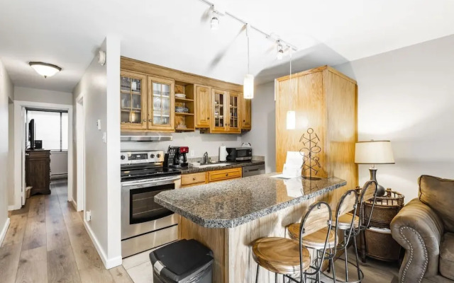 Park Avenue 1 Bedroom Condominiums