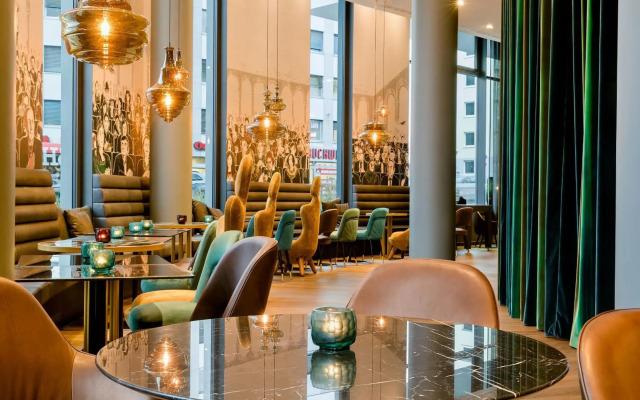 Motel One Bonn - Beethoven