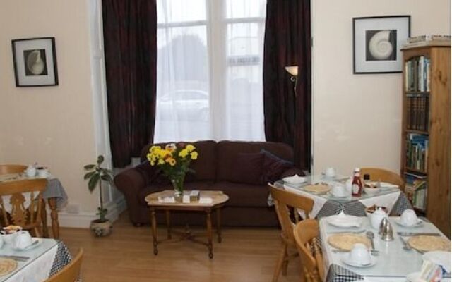 Harlequin Guest House
