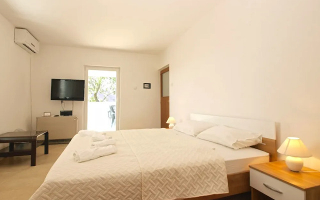 Apartment 1215