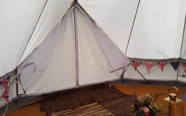 Yapham Holds Farmhouse