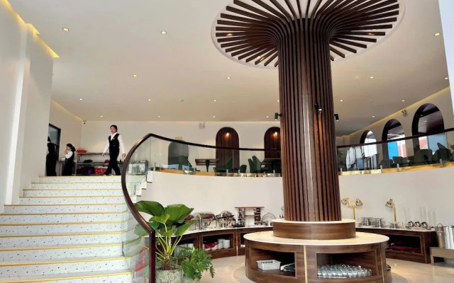 Olee Sea View Resort