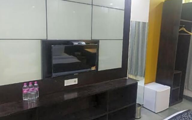 Hotel KK Residency